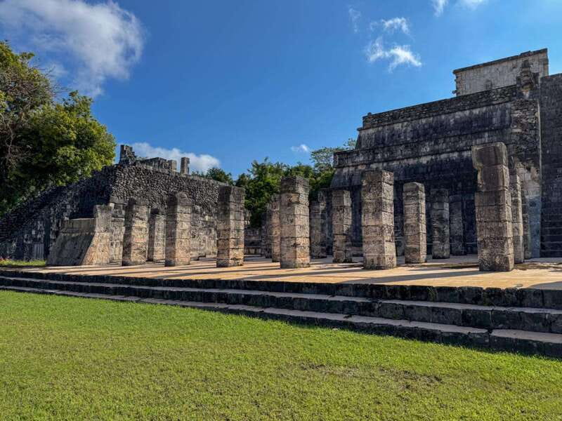Playa del Carmen: Chichen Itza, Valladolid, Cenote & Buffet - A brief walk through Valladolid
