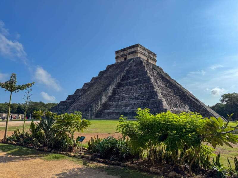 Playa del Carmen: Chichen Itza, Valladolid, Cenote & Buffet - The early road from Playa del Carmen
