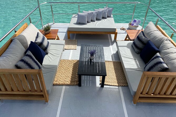 Private Cabo 35ft cat experience Food and open bar included! - Beach time and a flexible Cabo afternoon