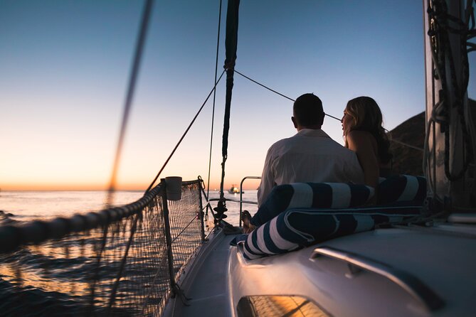 Private Cabo San Lucas Sunset Cruise on 33´ sailboat - El Arco and the rock formations at Land’s End
