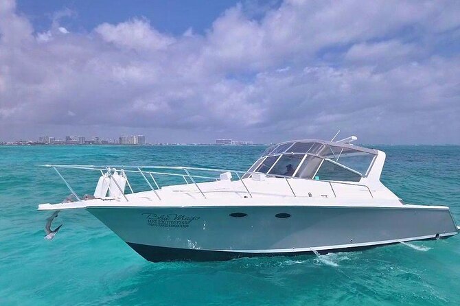 Private Cancun Yacht Tour 42ft up to 8 pax - A private yacht day in Nichupté Bay