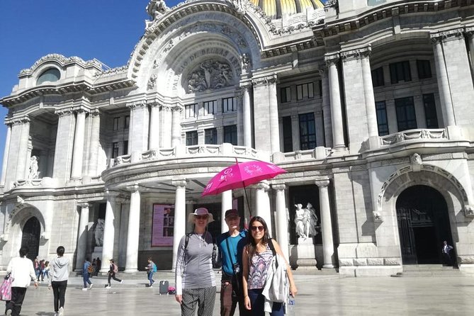Private City Tour Mexico City - Best Rated - Starting beneath the Palacio de Bellas Artes