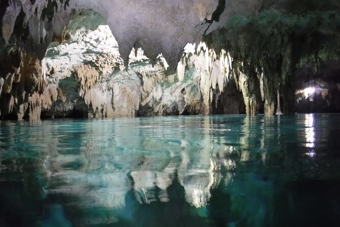 Private Dream Underground World (Off the beaten path Cenote cavernous exploring) - Why a private guide changes the experience