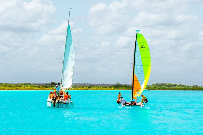Private Eco-Tour on a Recreational Catamaran with Kayaks Included - Why Bacalar Lagoon is the real attraction