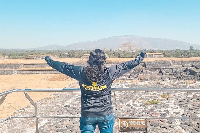 Private from Mexico City: Pyramids of Teotihuacan & Basilica of Guadalupe - Lunch is your own decision