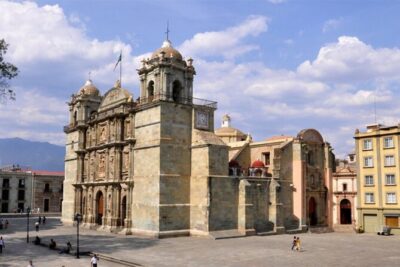 Private Historic City Tour + Street Food of Oaxaca – Best Rated