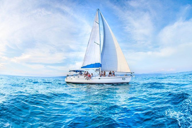 Private Luxury Sailing Cruise in Los Cabos with Lunch and Open Bar - Sailing back toward Cabo San Lucas