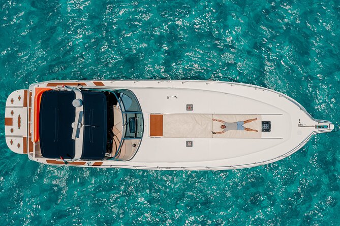 Private Luxury Yacht 55FT Rental in Cancun - Capacity, comfort, and the actual boat