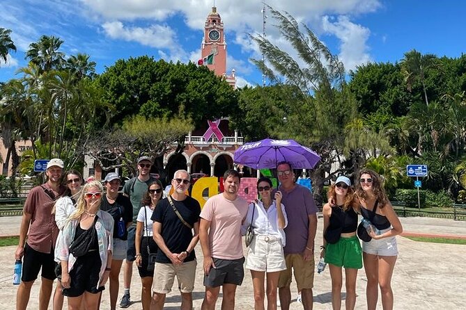 Private Merida Tour on a Budget - Best Rated - Hidalgo Park and a slower city rhythm