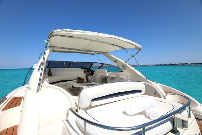 Private Premium Yacht 46FT Rental in Cancún - Food, drinks, and what to pack