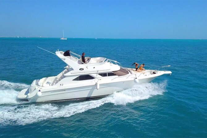 Private SeaRay 47ft Yacht Rental Cancun 23P6 - Choosing between two, four, and six hours