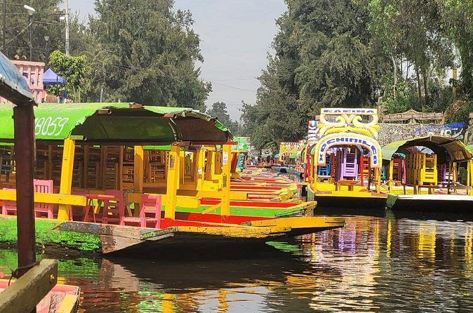 Private/Shared Tour Xochimilco Coyoacán optional Frida Kahlo - Coyoacán brings the tour back onto solid ground