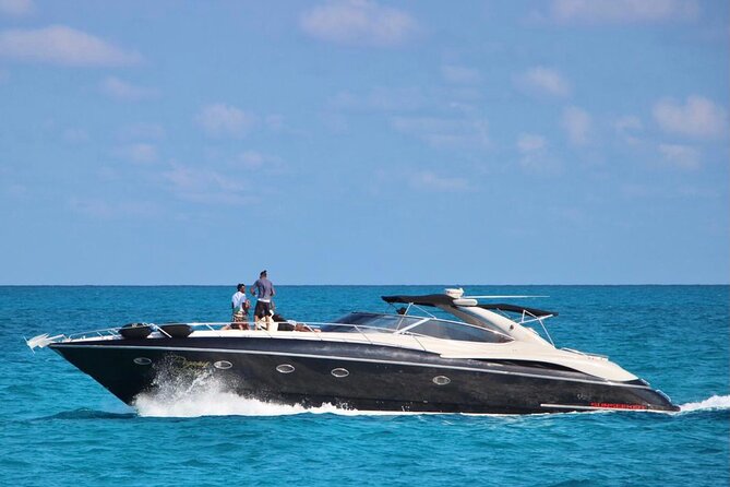 Private SUNSEEKER 60 Yacht Experience for up to 20 Guests - A private yacht day on Cancun Bay