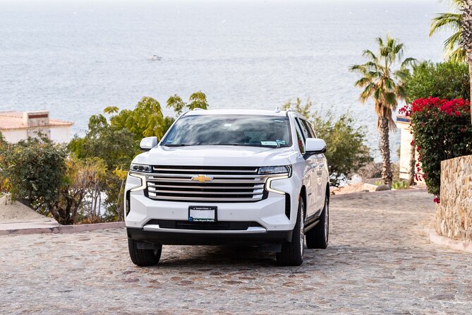 Private SUV Round-Trip from Airport to Hotels in the Corridor - The return trip to the airport