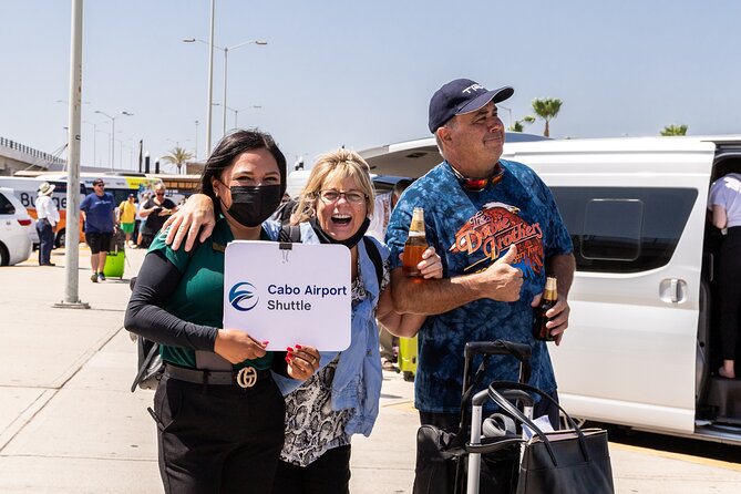 Private SUV RoundTrip from Airport to Hotels in San Jose del Cabo - Cold drinks and a practical welcome