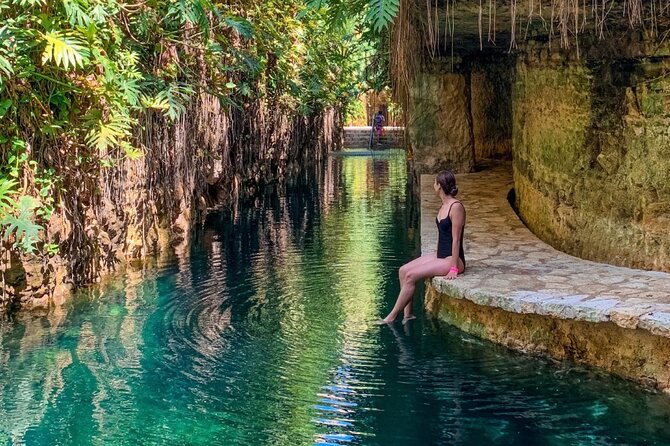 Private Tour Cenotes of Mucuyche & Santa Barbara in one day - Lunch at Santa Bárbara and the one-hour transfer