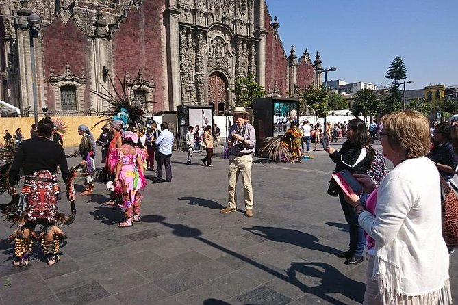 Private Tour of Mexico City with Anthropology - Why the private driver matters in Mexico City