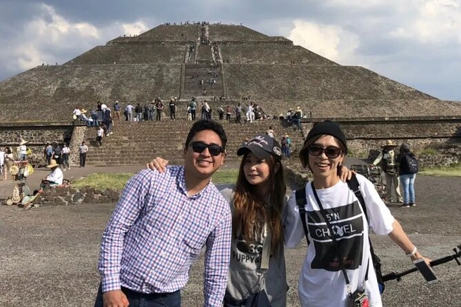Private Tour: Teotihuacán/Basílica de Guadalupe Hotel Pick Up - Leaving Mexico City at 8:00 a.m.