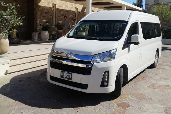 Private Transfer from Los Cabos Airport to Cabo San Lucas - Leaving Los Cabos Airport without the usual fuss