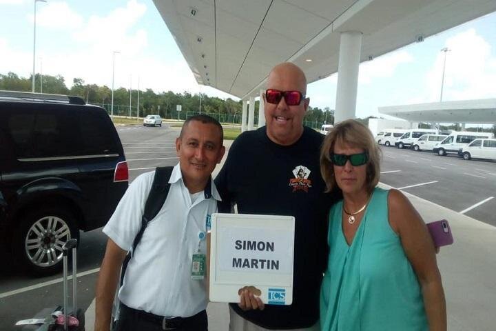 Private transfer round Cancun airport -Playa del Carmen - airport. - Who should book this Playa del Carmen transfer?