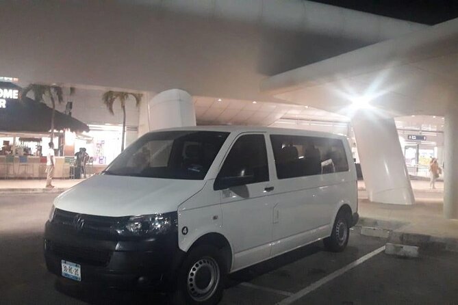Private transportation from CUN Airport to Cancun Hotel Zone - Communication is the service’s strongest feature
