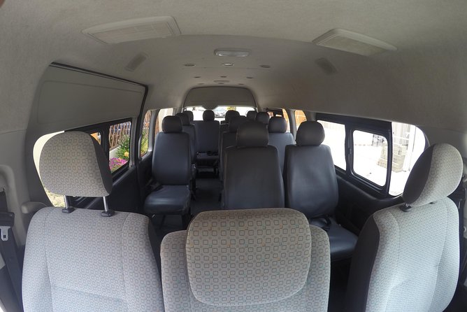 Private Transportation from the Zihuatanejo Airport to your hotel in Ixtapa - A simple landing at Ixtapa-Zihuatanejo Airport