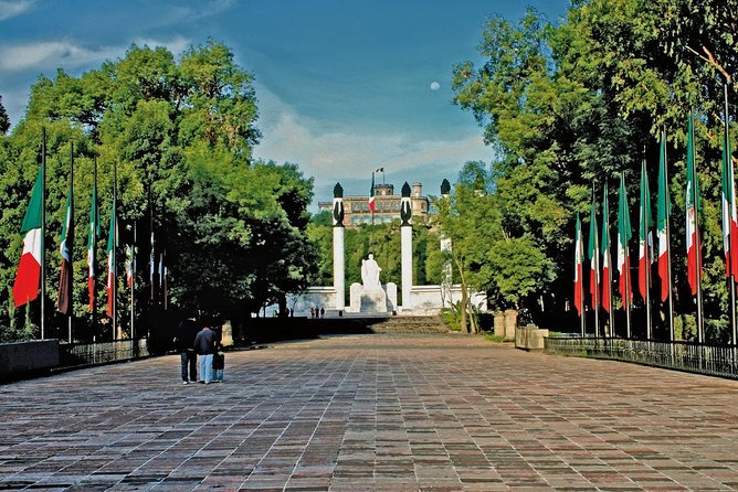 Private Walking Tour Anthropology Museum & Chapultepec Castle - Inside the National Museum of Anthropology