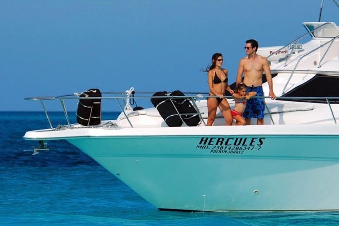 Private Yacht - 46 ft SeaRay Cancun Bay Snorkel 23P4 - Choosing two, four, or six hours