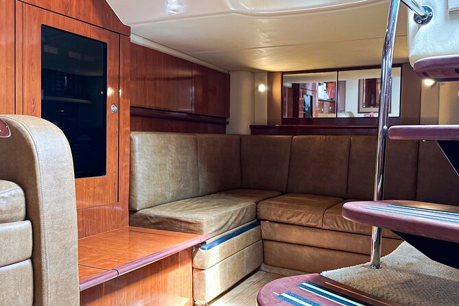 Private Yacht Sea Ray all-inclusive charter in Cabo - Is $1,650 a fair price?