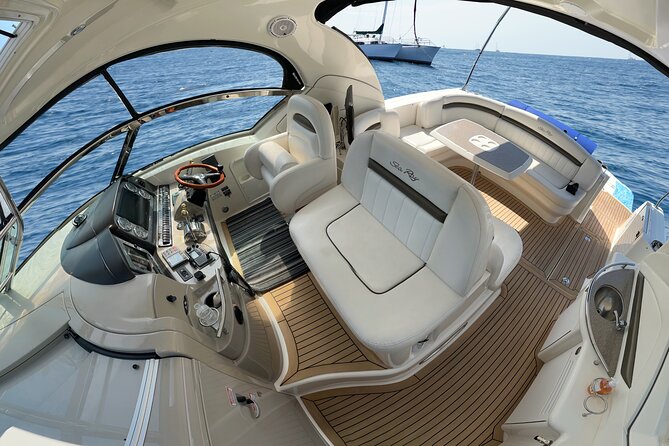 Private Yacht Sea Ray all-inclusive charter in Cabo - Timing, pickup, and practical details