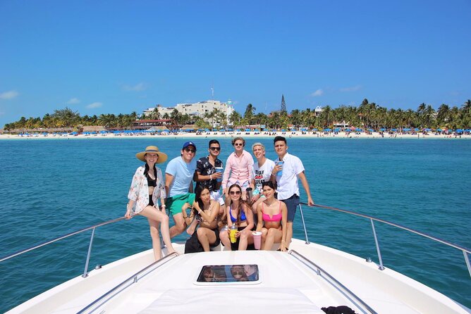 Private Yacht SEARAY SUNDANCER 60ft up to 20 pax 23P1 - What the two-hour Cancun Bay cruise is like
