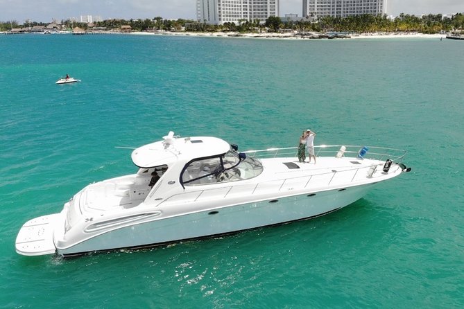 Private Yacht SEARAY SUNDANCER 60ft up to 20 pax 23P1 - Leaving Sunset Marina in Cancun