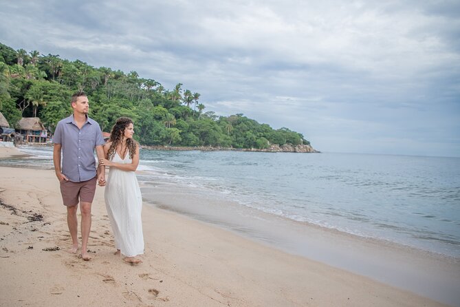 Professional photographer - Puerto Vallarta - Nuevo Vallarta, photo session - Is $210 good value for your group?