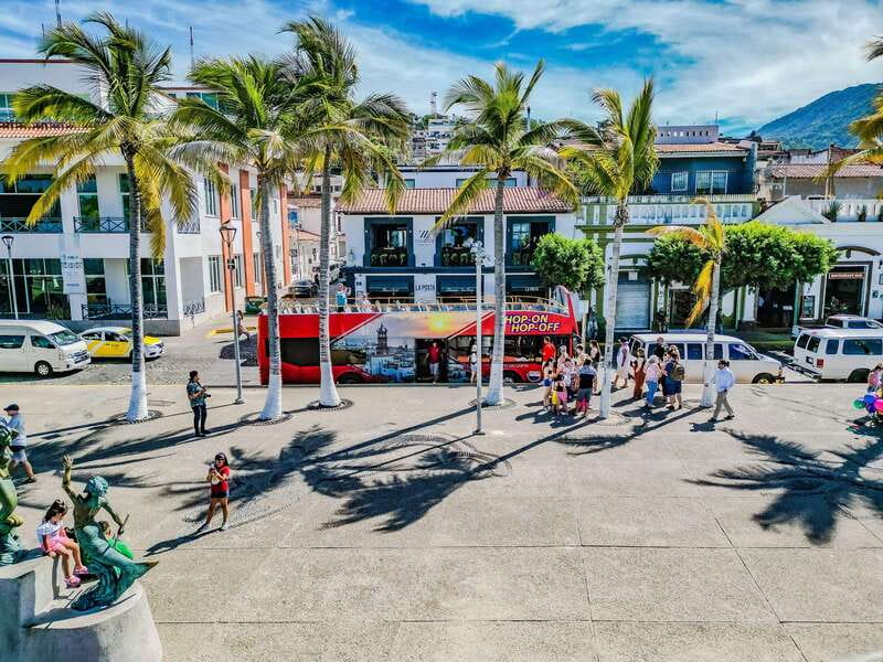 Puerto Vallarta: Hop-On-Hop-Off City Bus Tour - The photo stops, rest breaks, and small extras