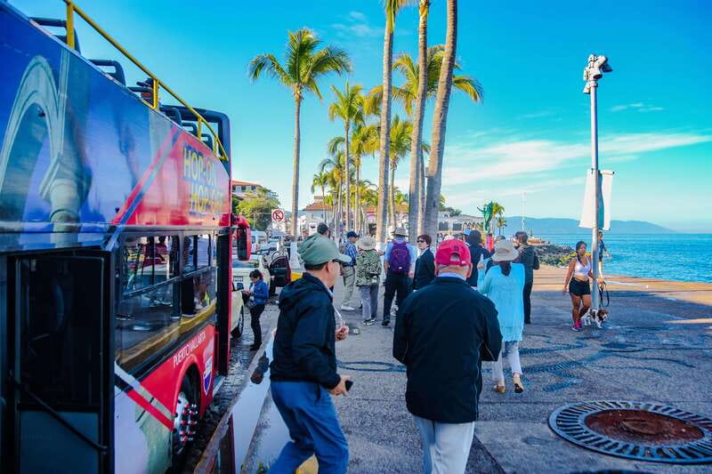 Puerto Vallarta: Hop-On-Hop-Off City Bus Tour - Who will get the most from this tour?