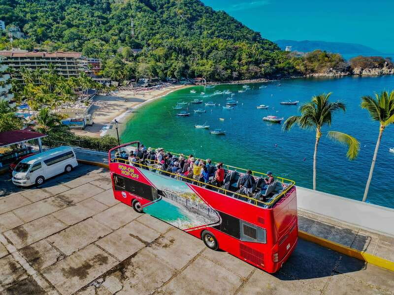 Puerto Vallarta: Hop-On-Hop-Off City Bus Tour - What the three-and-a-half-hour route shows you