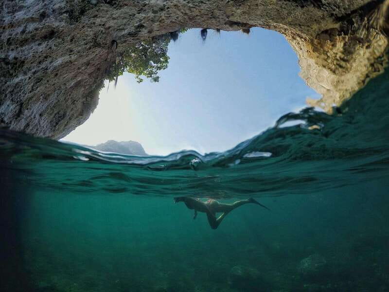 Puerto Vallarta: Los Arcos Islands Boat Tour and Snorkeling - Equipment, safety, and comfort in the water