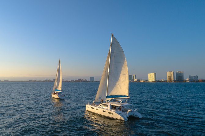 Puerto Vallarta Luxury Sailing with Premium Open bar & lunch - The crew makes the difference