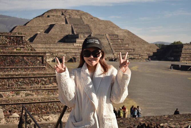 Pyramids of Teotihuacan and restaurant la Gruta (Original) - Tequila tasting and the artisan stop