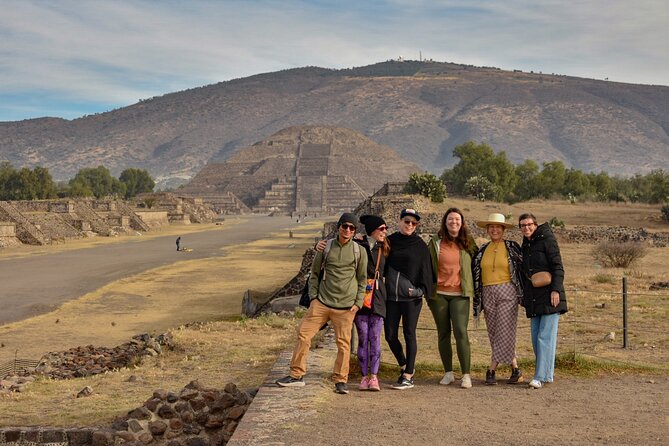Pyramids of Teotihuacan and restaurant la Gruta (Original) - The Sun Pyramid, Moon Pyramid, and Feathered Serpent