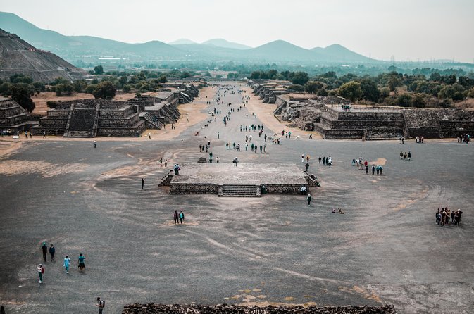 Pyramids of Teotihuacan, Guadalupe Shrine & Tlatelolco Tour - The guide can make or break the day