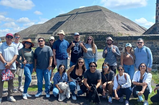 Pyramids of Teotihuacan without traps for tourists morning or afternoon - A guided visit without the usual sales routine