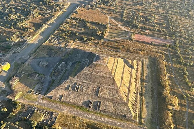 Pyramids of Teotihuacan without traps for tourists morning or afternoon - Timing, length, and the return to Mexico City