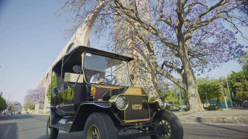 Querétaro: City Tour in a Classic Ford T Vehicle - Hill of the Bells and the city’s wider story