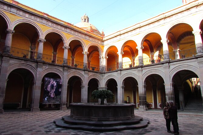 Queretaro: colonial architecture and history - Reading Querétaro through Plaza de Armas