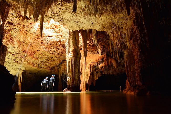 Rio Secreto Plus: Classic Tour, Bycicle, Rappel & Ziplines - Preparing for the wet cave