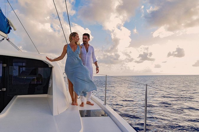 Riviera Maya Luxury Sunset Sailing plus Light Dinner and Open Bar - What the Light Dinner Really Includes