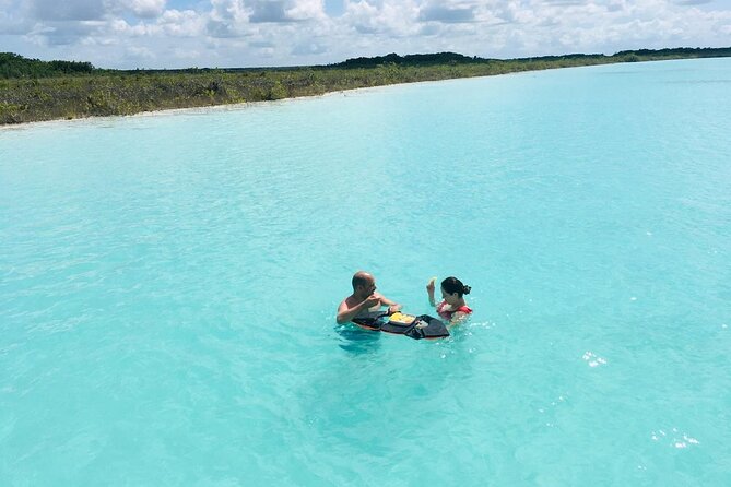 Sailing Tour through the Laguna de los Siete Colores - Bird Island and the second swim
