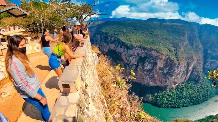 San Cristóbal: Canyon, Viewpoints & Chiapa de Corzo Tour - Why Sumidero Canyon deserves a full day