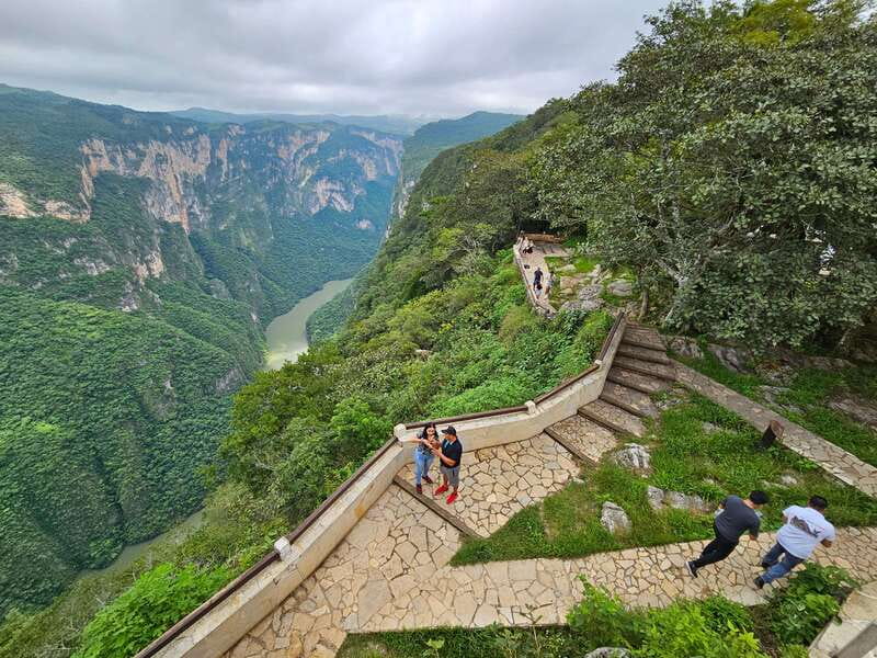 San Cristobal: Sumidero Canyon, Chiapa de Corzo, & Miradores - Seeing the gorge from three Sumidero viewpoints